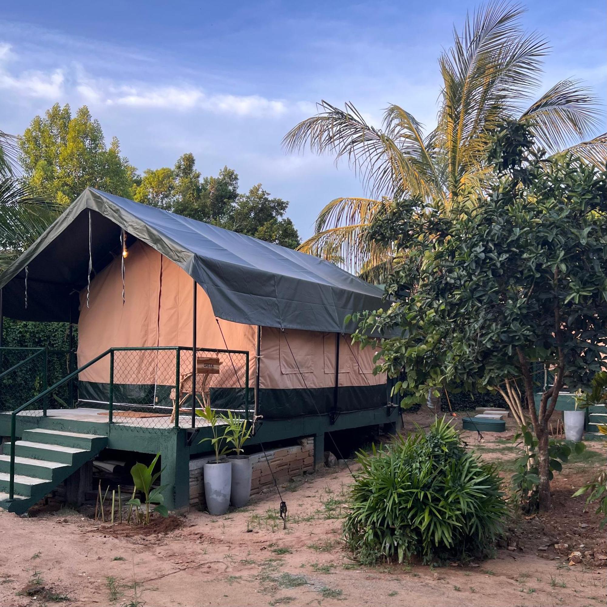 ホテル At One - Glamping Rekawa エクステリア 写真