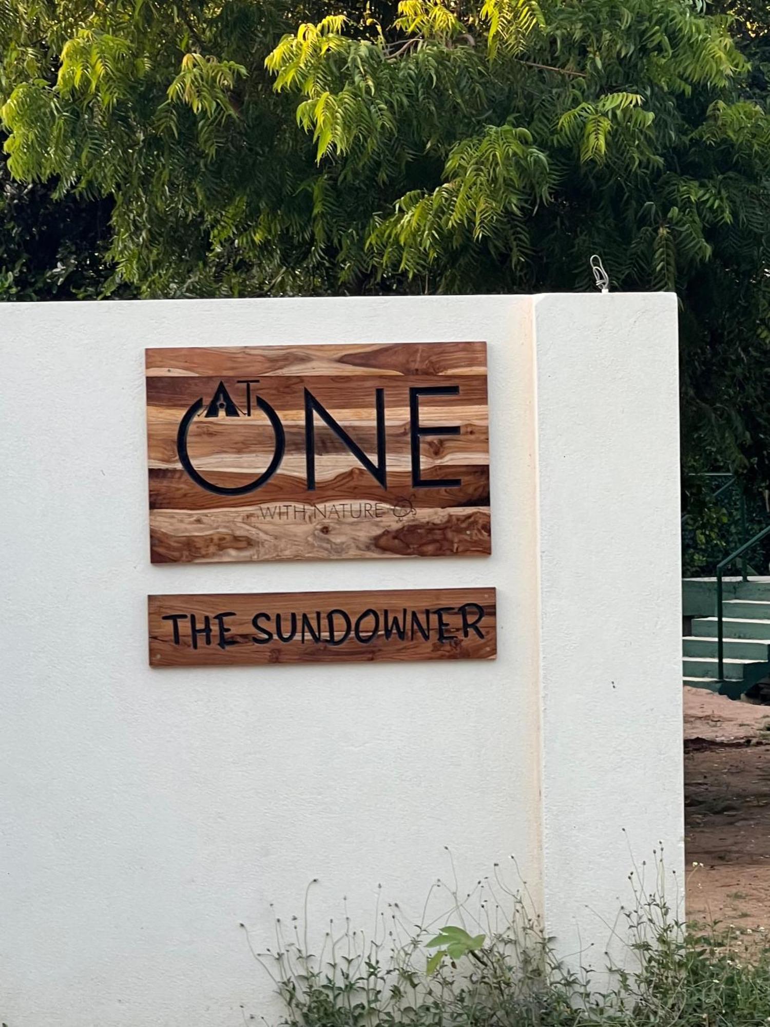 ホテル At One - Glamping Rekawa エクステリア 写真