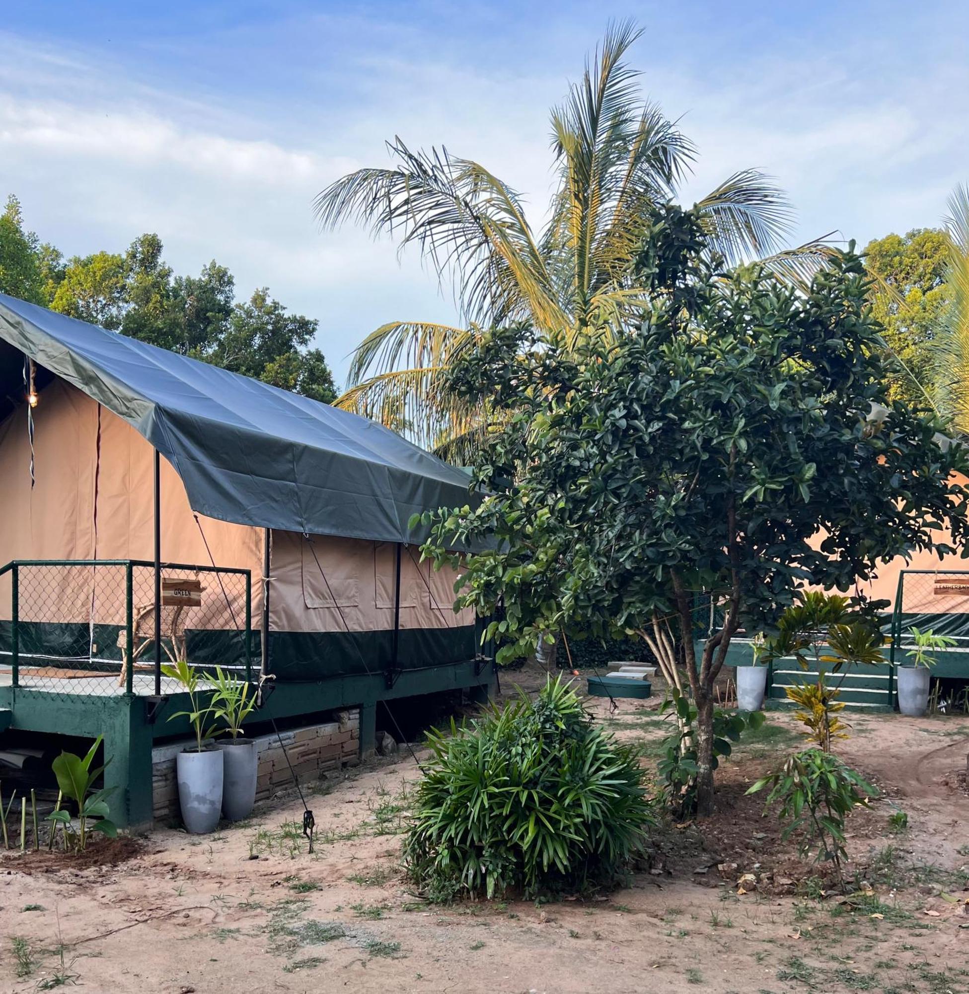 ホテル At One - Glamping Rekawa エクステリア 写真